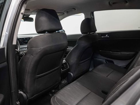 Used 2022 Kia Sportage LX image 18