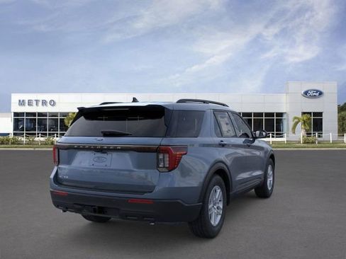 New 2026 Ford Explorer Active image 8
