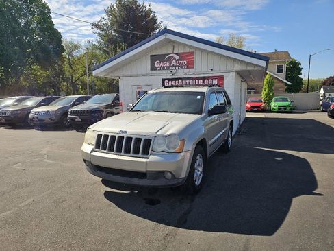Used 2008 Jeep Grand Cherokee Laredo AWD/4WD image 4