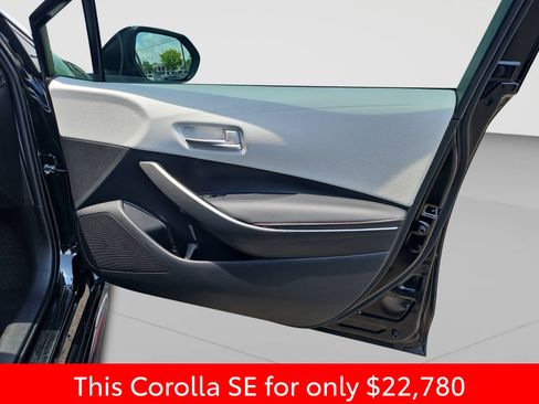 Used 2024 Toyota Corolla SE FWD image 36