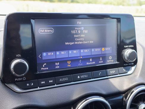 Used 2024 Nissan Sentra S FWD image 3
