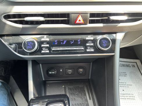 Used 2020 Hyundai Sonata Limited FWD image 25