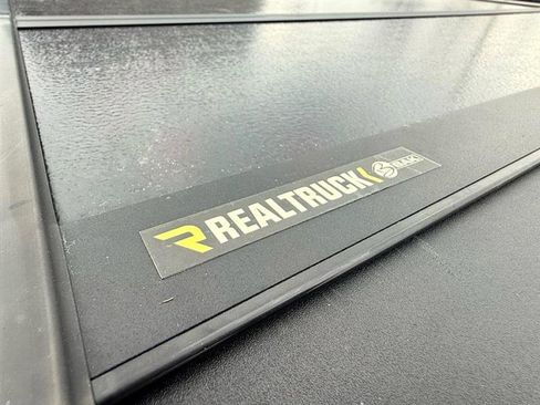 Used 2024 Ford F250 Platinum w/ Tremor Off-Road Package image 18