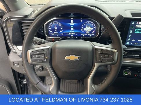 Used 2024 Chevrolet Silverado 1500 LT image 11