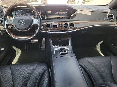 Used 2015 Mercedes-Benz S 550 Sedan image 21