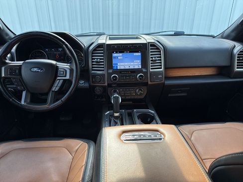 Used 2017 Ford F150 Limited w/ Trailer Tow Package image 17