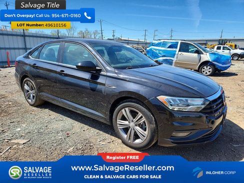 Used 2020 Volkswagen Jetta R-Line w/ R-Line Cold Weather Package FWD image 5