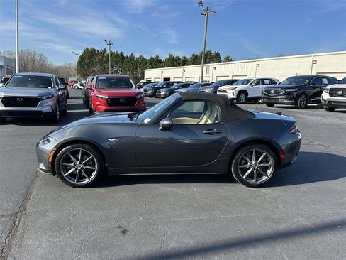 Used 2016 MAZDA MX-5 Miata Grand Touring image 20