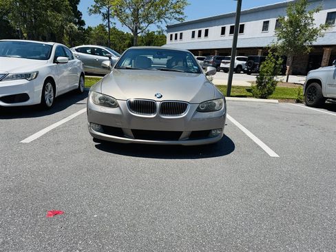 Used 2010 BMW 328i Convertible RWD image 5