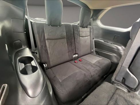 Used 2015 Nissan Pathfinder SV FWD image 26