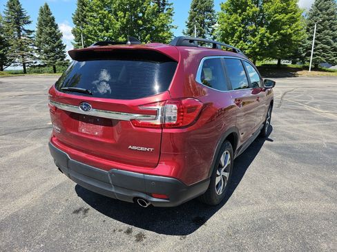 Used 2025 Subaru Ascent Premium AWD/4WD image 6