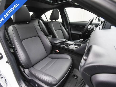 Used 2024 Lexus IS 350 F Sport image 16