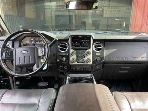 Used 2016 Ford F350 Lariat w/ Lariat Ultimate Package AWD/4WD image 17