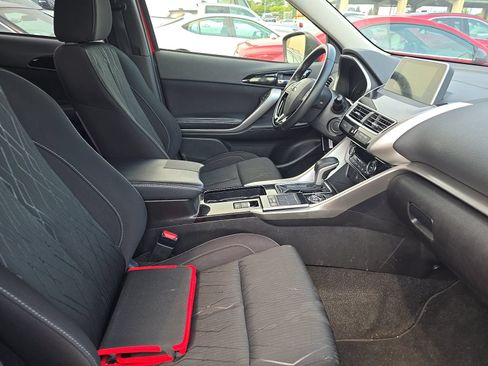 Used 2020 Mitsubishi Eclipse Cross SE AWD/4WD image 12
