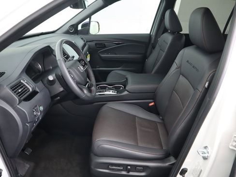 Used 2024 Honda Passport Black Edition image 20