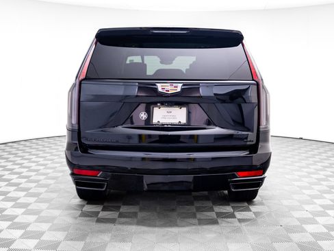 Used 2024 Cadillac Escalade Sport Platinum w/ LPO, ONYX Package AWD/4WD image 5