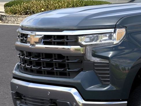 New 2026 Chevrolet Silverado 1500 LT w/ Safety Package AWD/4WD image 13
