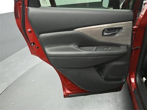 Used 2017 Nissan Murano Platinum w/ Platinum Technology Package image 24