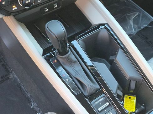 New 2026 Honda Accord EX-L image 19