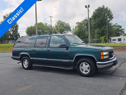 Used 1998 GMC Suburban 2WD w/ Marketing Opt Pkg 3
