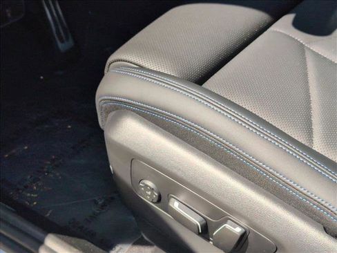 New 2026 BMW i5 eDrive40 w/ M Sport Package image 4