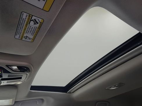 Used 2024 Subaru Outback Touring image 25