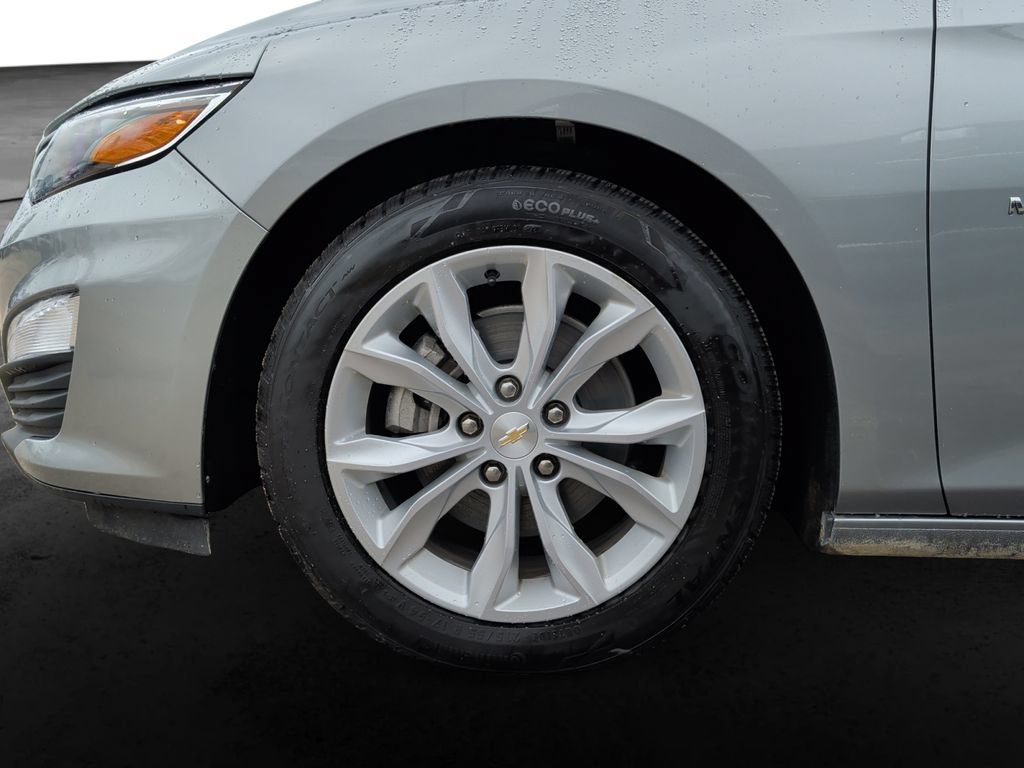 Used 2024 Chevrolet Malibu LT FWD image 9