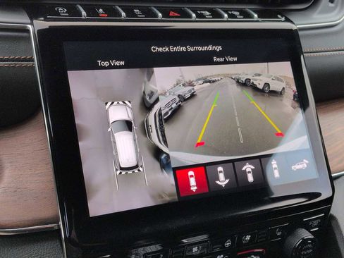 Used 2024 Jeep Grand Cherokee Summit w/ Adv Protech Group IV image 32