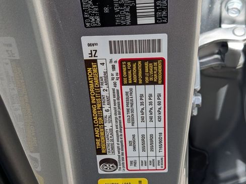 Used 2025 Lexus TX 350 AWD w/ Technology Package image 21
