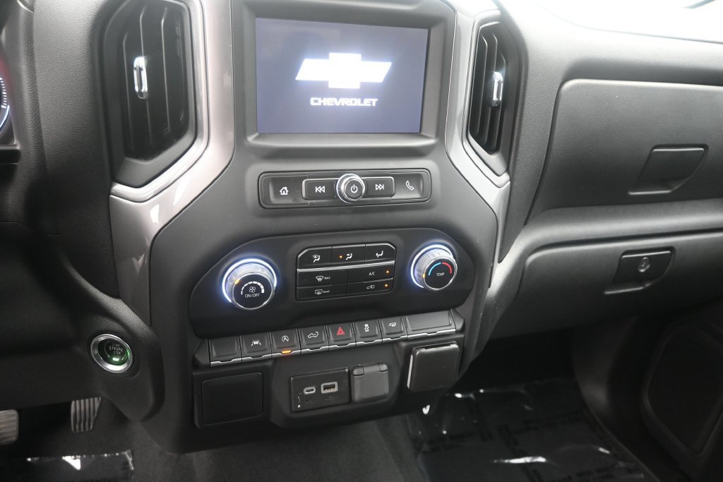 Used 2022 Chevrolet Silverado 1500 Custom RWD image 12