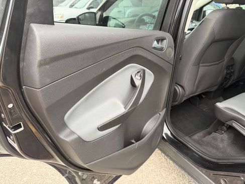 Used 2013 Ford Escape SE AWD/4WD image 25