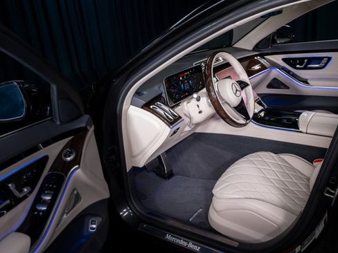 New 2026 Mercedes-Benz S 500 4MATIC image 9