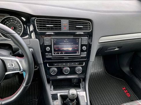 Used 2018 Volkswagen GTI S image 15