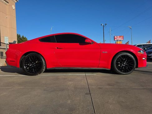 Used 2021 Ford Mustang GT image 4