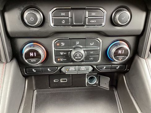 Used 2021 Chevrolet Tahoe RST image 14