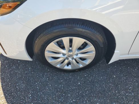 New 2025 Nissan Sentra S image 5