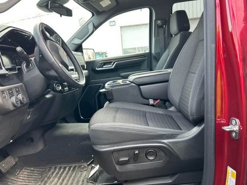 Used 2022 Chevrolet Silverado 1500 LT image 8