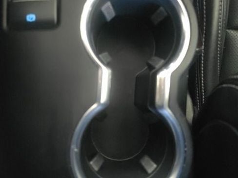 Used 2025 Ford Mustang Premium image 18