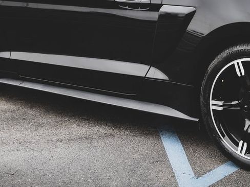 Used 2020 Ford Mustang GT Premium w/ Equipment Group 401A image 9