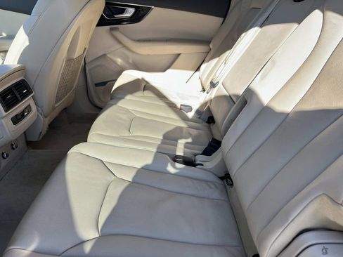 Used 2019 Audi Q7 3.0T Premium Plus image 19
