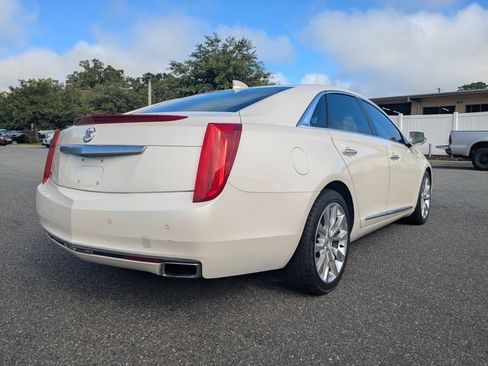 Used 2015 Cadillac XTS Luxury w/ Driver Awareness Package FWD image 3
