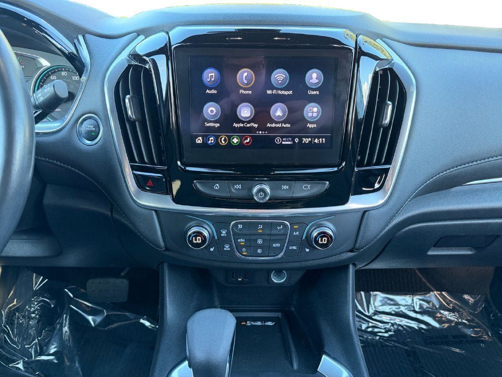 Used 2022 Chevrolet Traverse LT AWD/4WD image 13