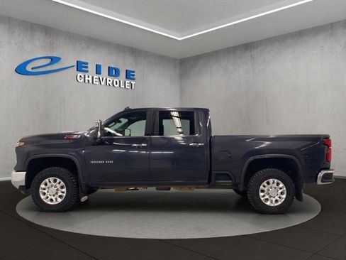 Used 2024 Chevrolet Silverado 3500 LTZ w/ LTZ Plus Package image 6