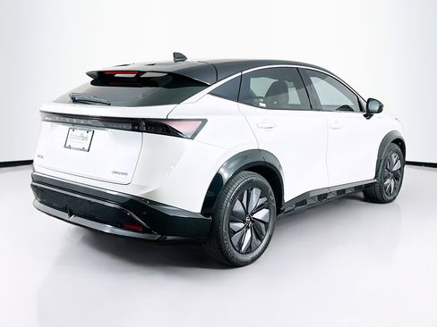 Used 2023 Nissan Ariya FWD image 9