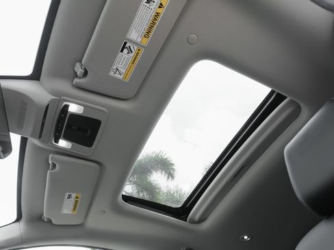 Used 2024 Honda HR-V EX-L image 20
