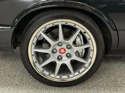 Used 2002 Jaguar XJ8 RWD image 43