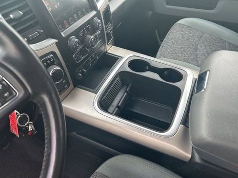 Used 2017 RAM 1500 Classic SLT w/ SLT Plus D￩cor Group AWD/4WD image 26