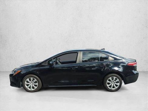 Used 2023 Toyota Corolla LE FWD image 8
