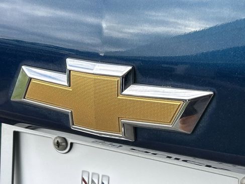 Used 2020 Chevrolet Equinox LT image 10