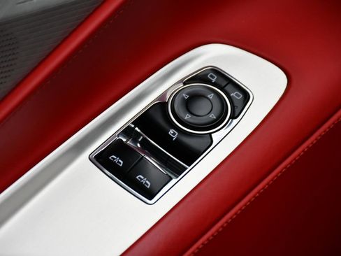 Used 2020 Chevrolet Corvette Stingray Premium Cpe w/ 3LT Preferred Equipment Group image 27